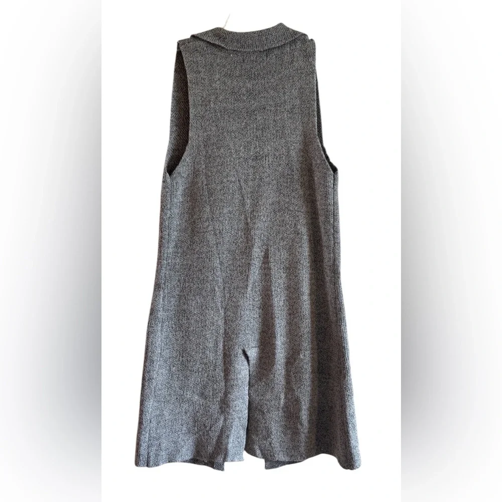 Love Tree Gray Sleeveless Sweater Vest - Picture 6 of 8